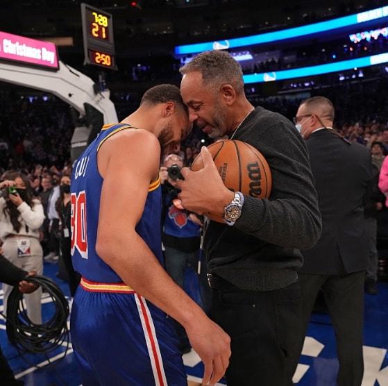 另一边的广 另一边的广