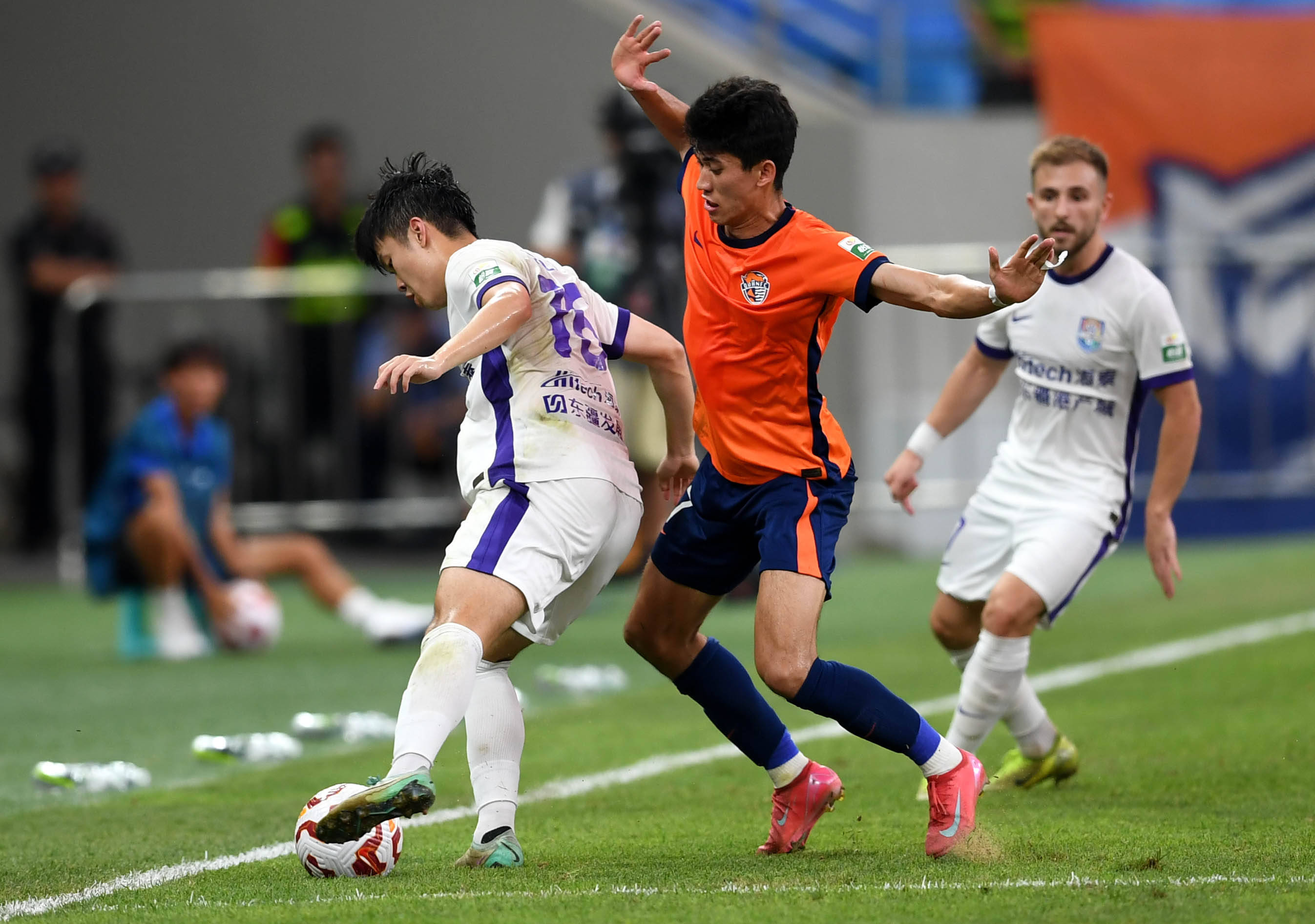 队精神的加 队精神的加