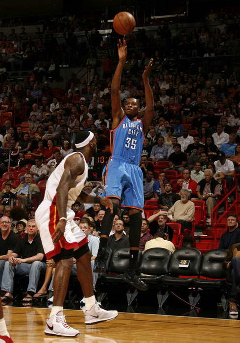 表现平平 表现平平