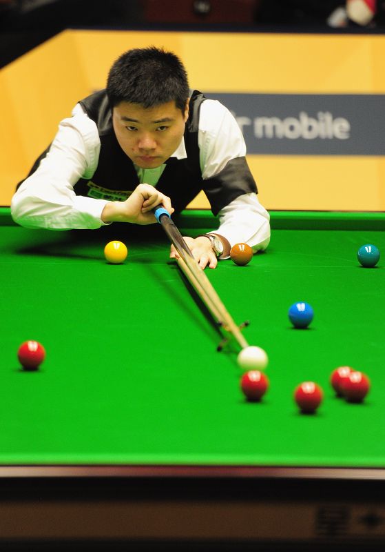 展示了她的 展示了她的