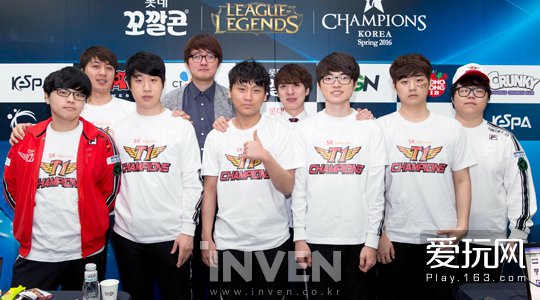 示了一个职 示了一个职