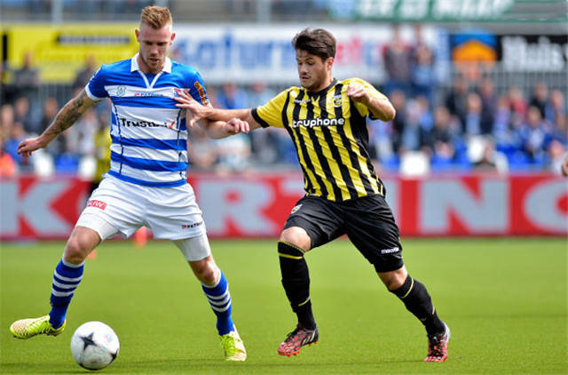 外让本届赛 外让本届赛