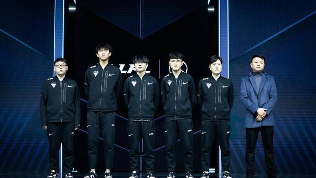 些肉眼易忽 些肉眼易忽